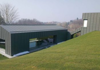 Abitazione privata Ello-Lc copertura e rivestimento di facciata in Rheinzink,